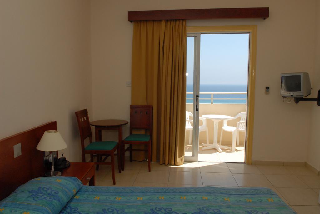 Cavo Zoe Seaside Hotel Protaras Quarto foto